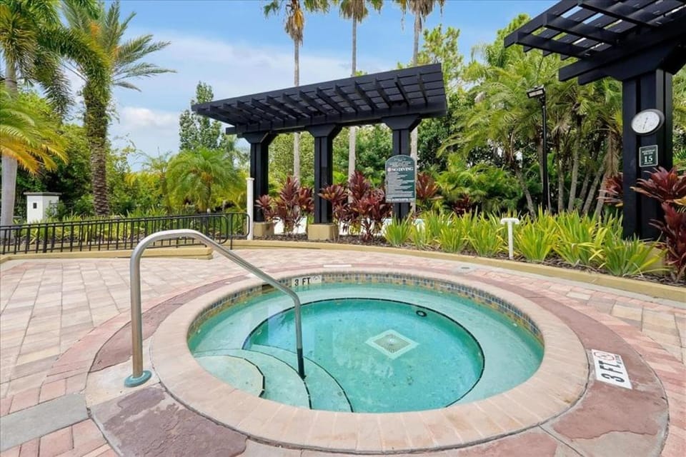 Vista Cay Resort Minutes to Parks & Magic! House in Orlando