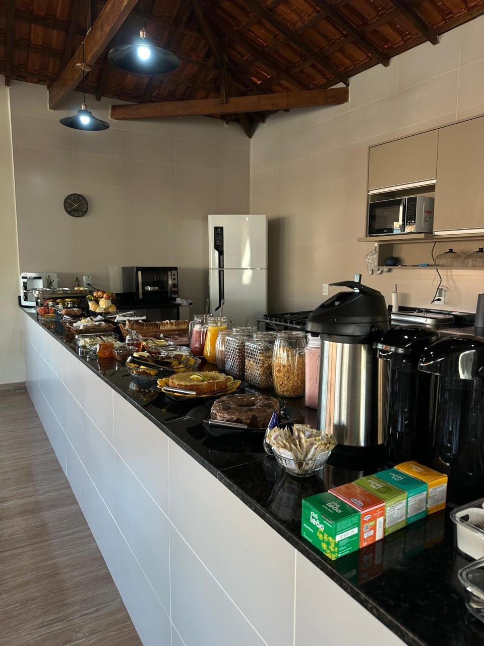 Suite com cozinha 250m do centro House in State of São Paulo