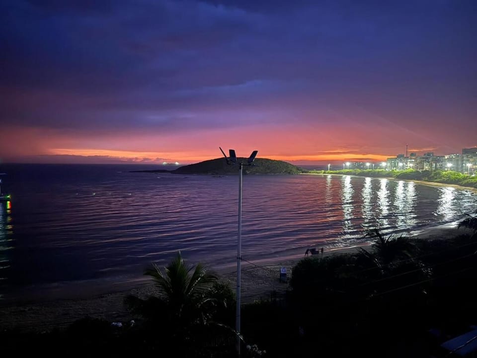 Frente mar em Peracanga - Guarapari-ES Apartment in Guarapari
