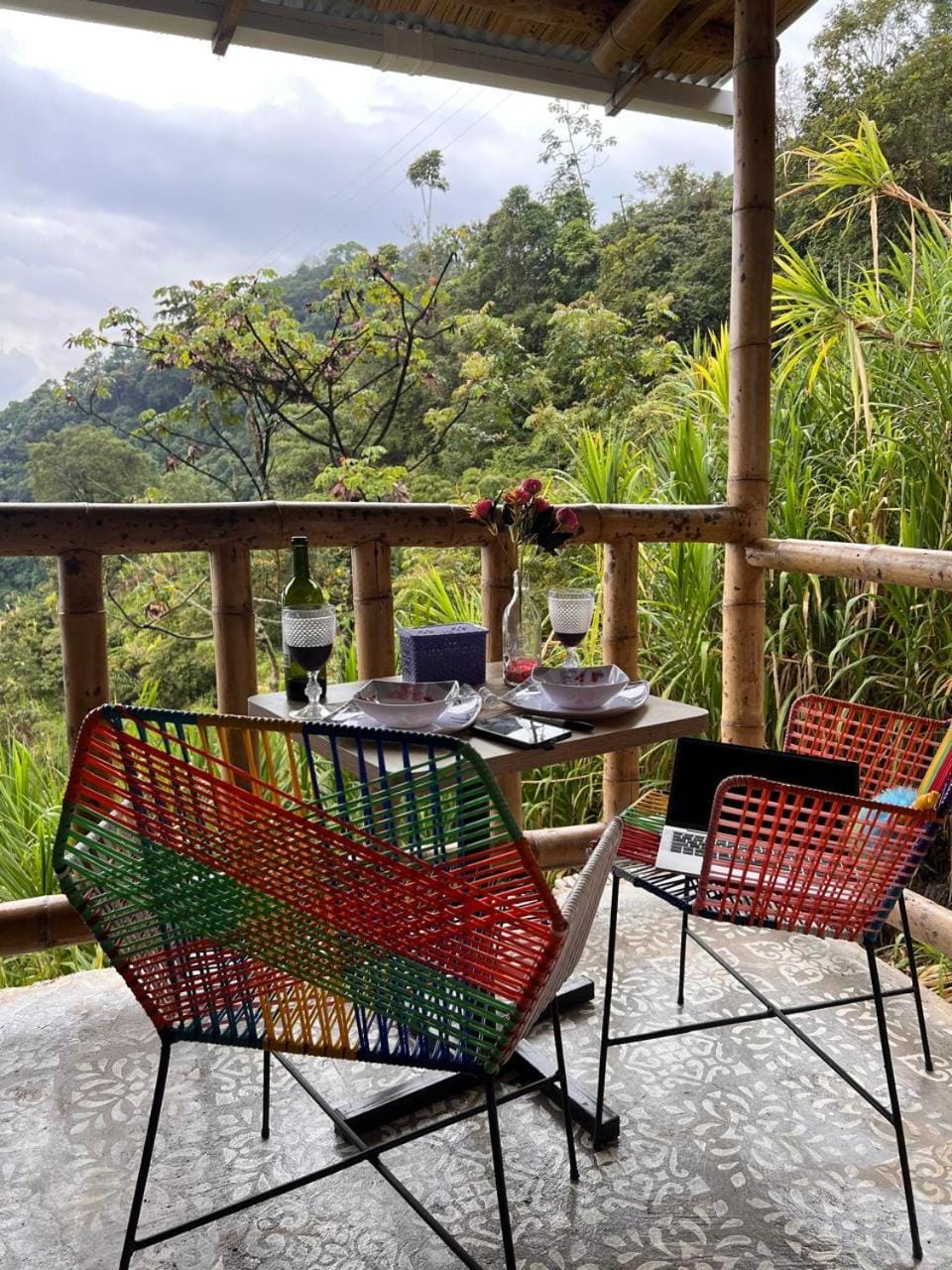 Riya Tesoro de la Montaña - Cabaña Haly Campground/ 
RV Resort in Cundinamarca, Colombia