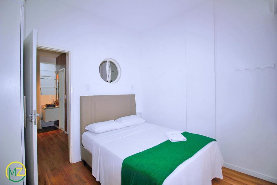 Studio besides the Beach at Leme Apartment in Rio de Janeiro