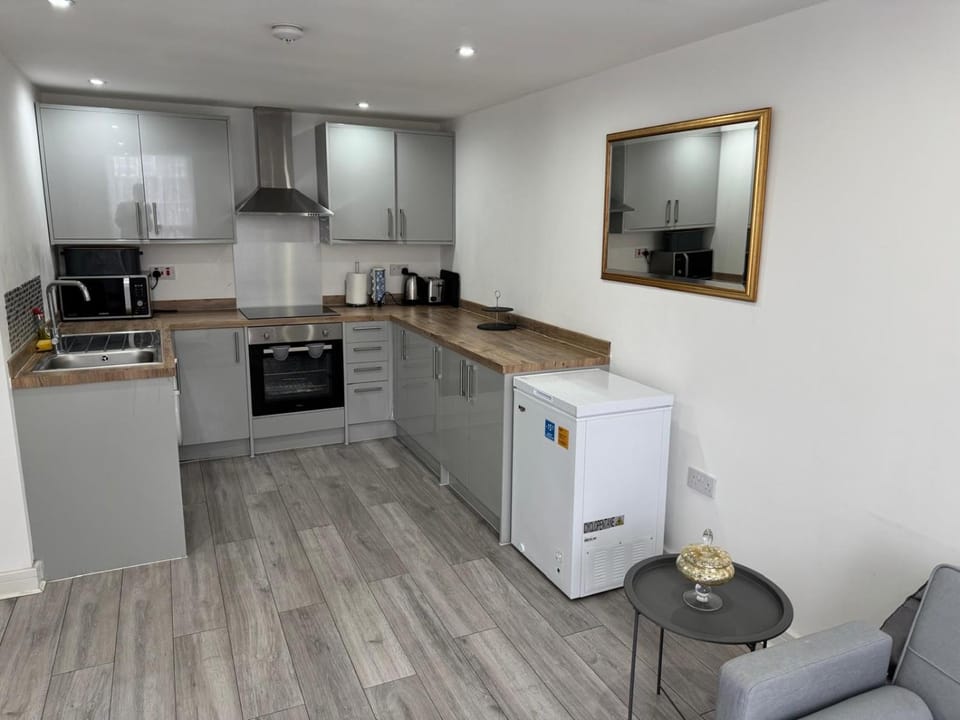 Epsom High Street Apartment 3 Apartment in Epsom