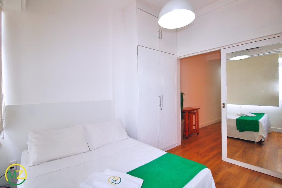 Studio in Leme with partial sea view Apartment in Rio de Janeiro