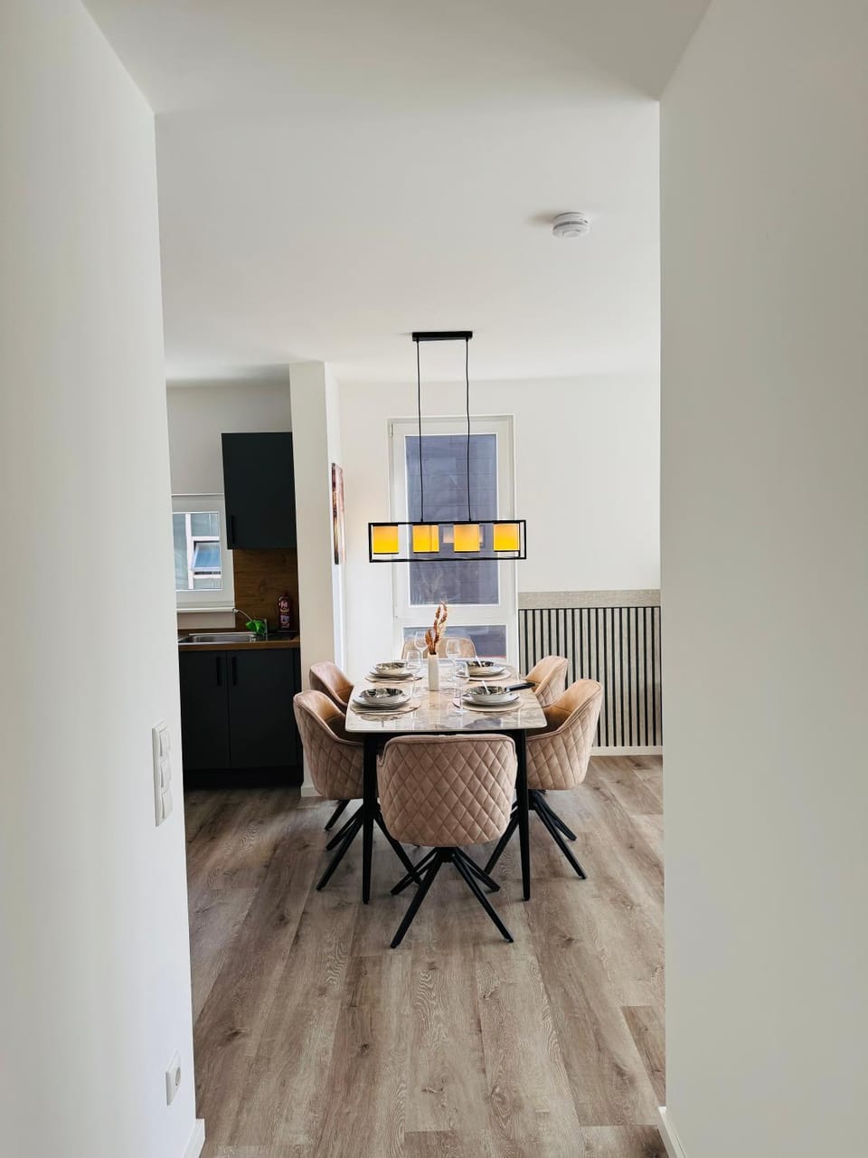 Familientraum 10min zur Ostsee und nach Lübeck Zentrum mit Parkplatz & Balkon Apartment in Lubeck
