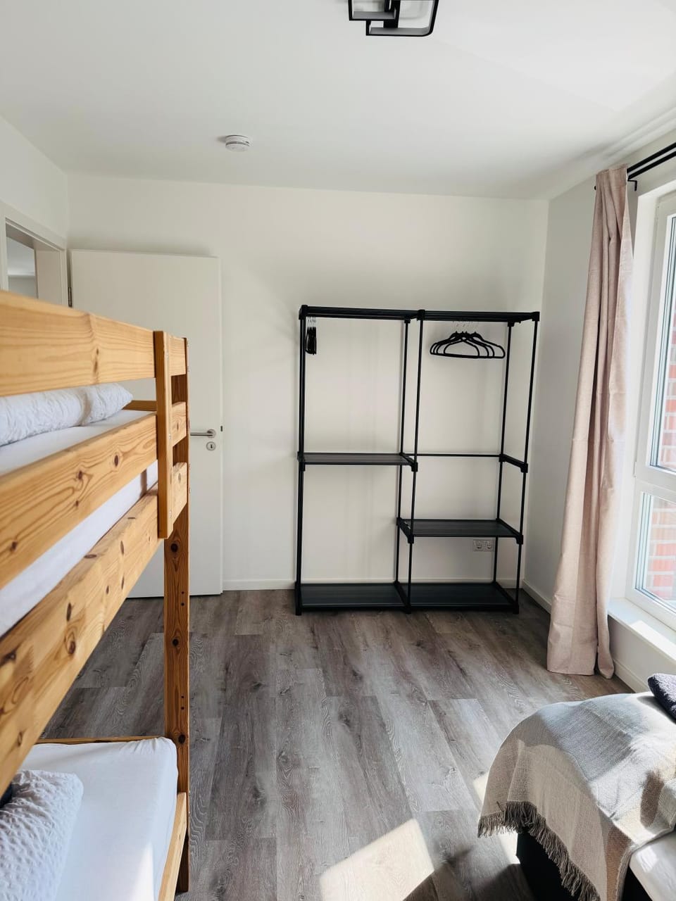 Familientraum 10min zur Ostsee und nach Lübeck Zentrum mit Parkplatz & Balkon Apartment in Lubeck