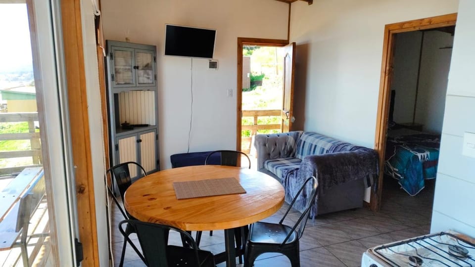 Communal lounge/ TV room, TV and multimedia, Dining area, pet friendly
