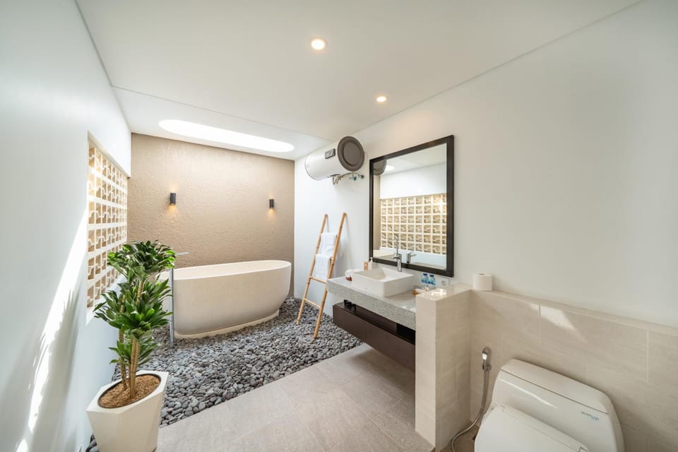 Bathroom, Bath