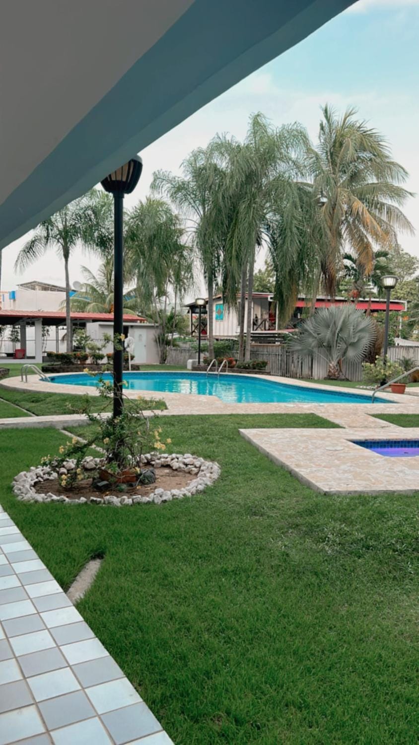 Córcega Condo Apartment in Stella