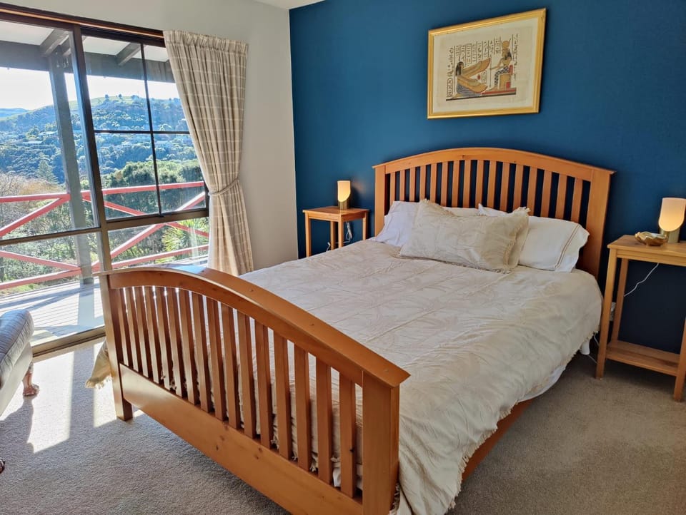 The Captain's House Vacation rental in Akaroa