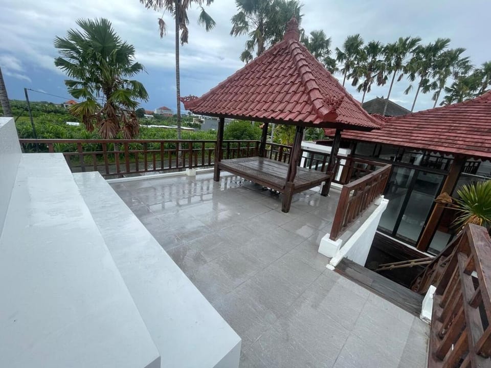 Villa MShayna Villa in North Kuta