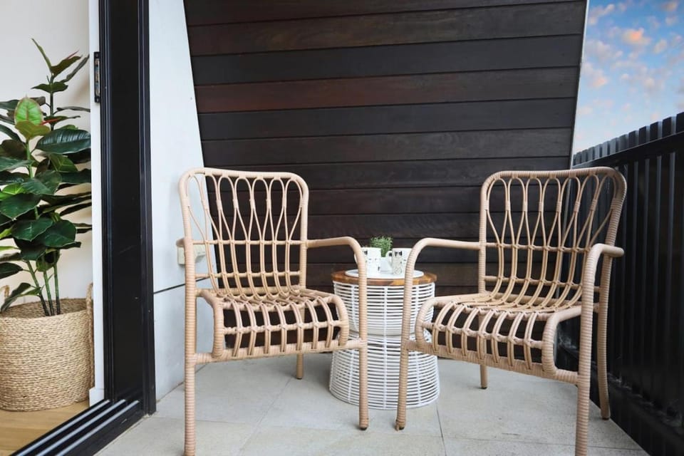 View (from property/room), Balcony/Terrace, Seating area