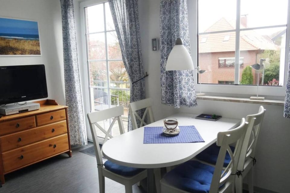 TV and multimedia, Dining area