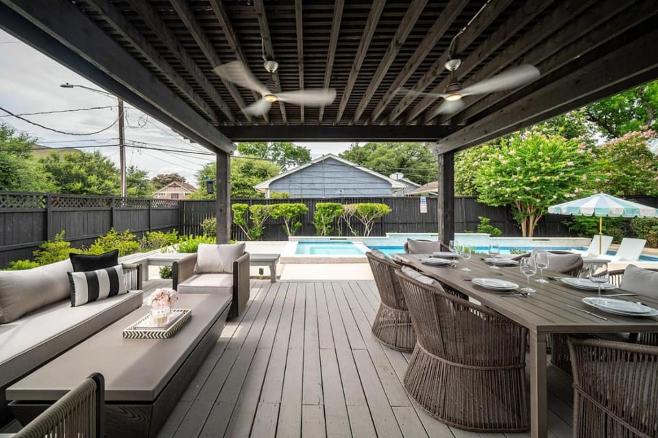 POOL Heated Spa Galleria sleeps 12 Griddle House in Houston