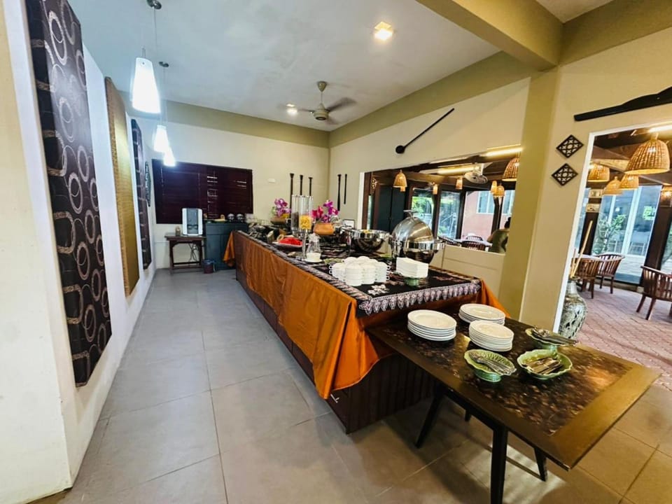 Restaurant/places to eat, Breakfast