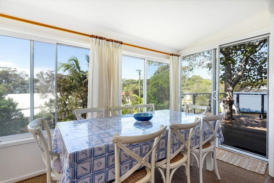 Cedar Cottage at Washerwomans Beach Bendalong House in Bendalong