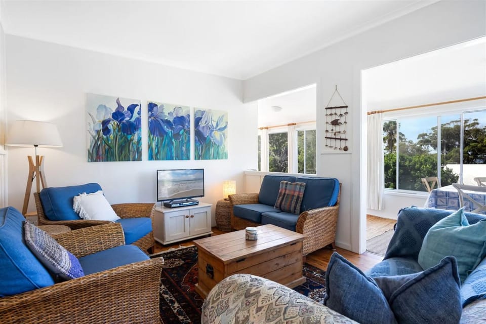 Cedar Cottage at Washerwomans Beach Bendalong House in Bendalong