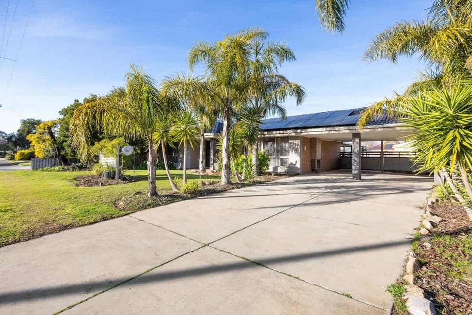 Seednest Barossa Vineyard Escape House in Tanunda