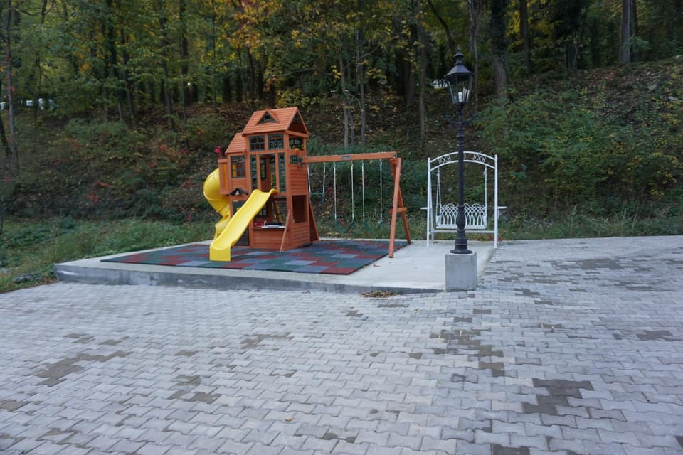 Children play ground, Game Room, Kids's club
