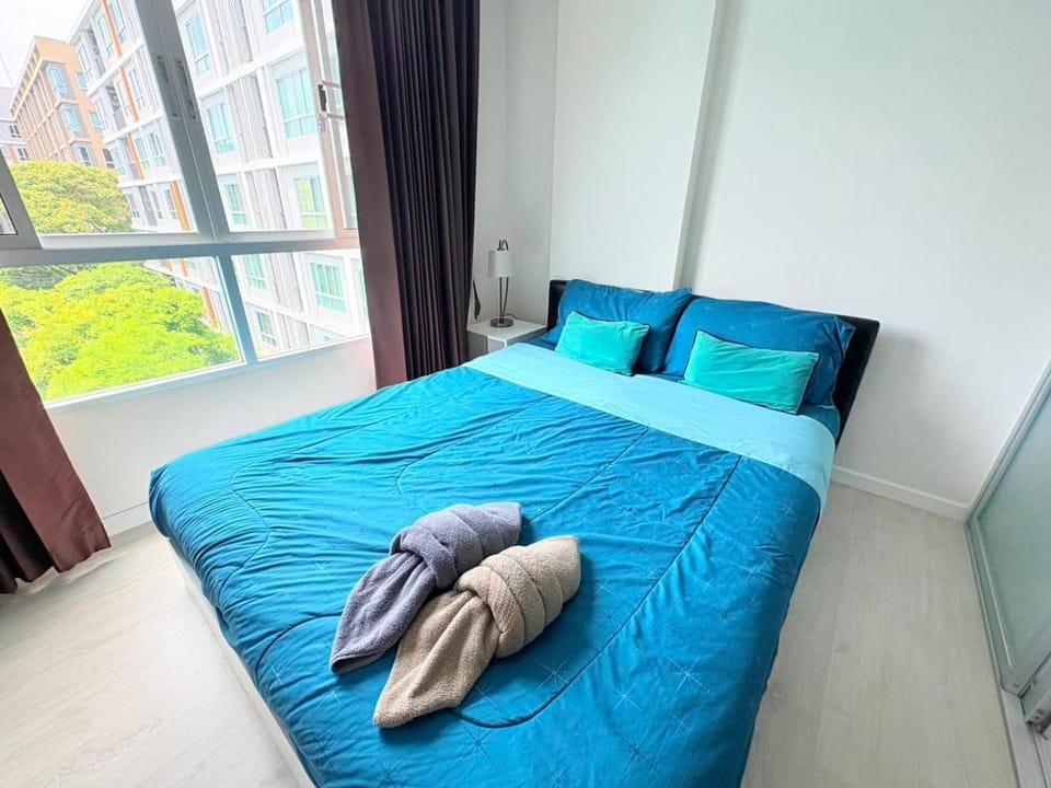 Studio Room with Pool View at dCondo Sign Chiang Mai Apartment in Chiang Mai