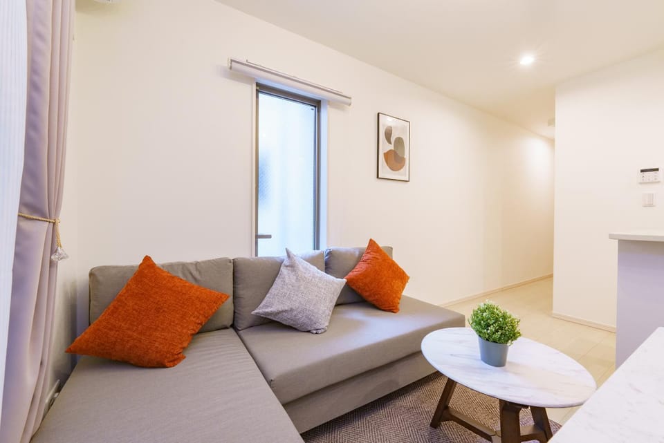 6 min to Nagoya Brand-new building Sleeps 5 Apartment in Nagoya