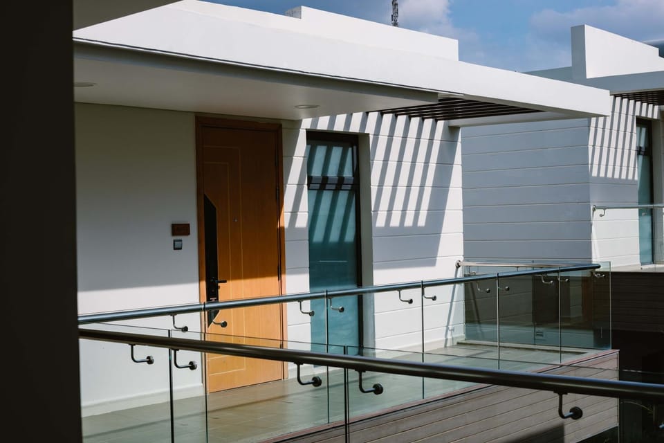 Property building, Balcony/Terrace