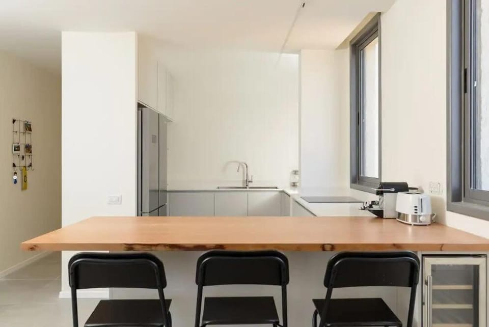 Luxury 3BR with Sea Views in Netanya By Barnes Apartment in Netanya