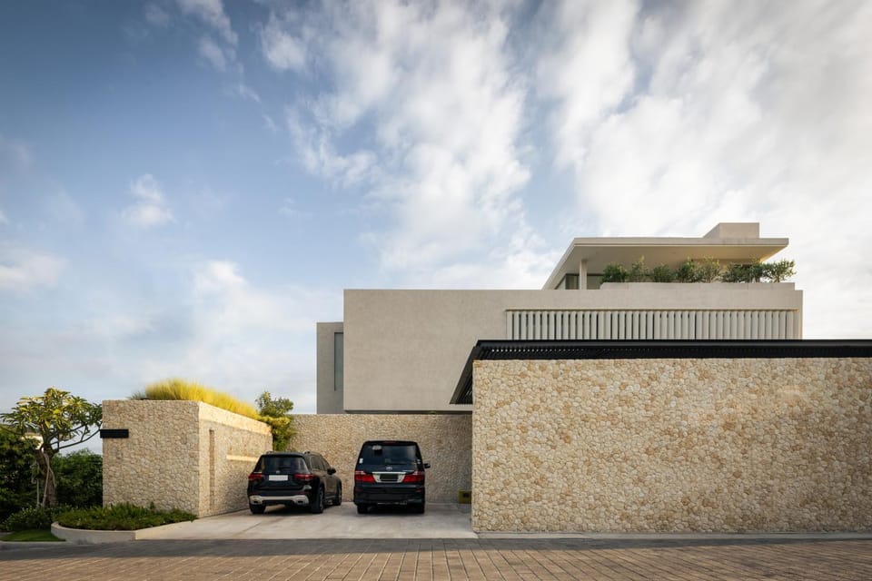 Property building, Day, Parking
