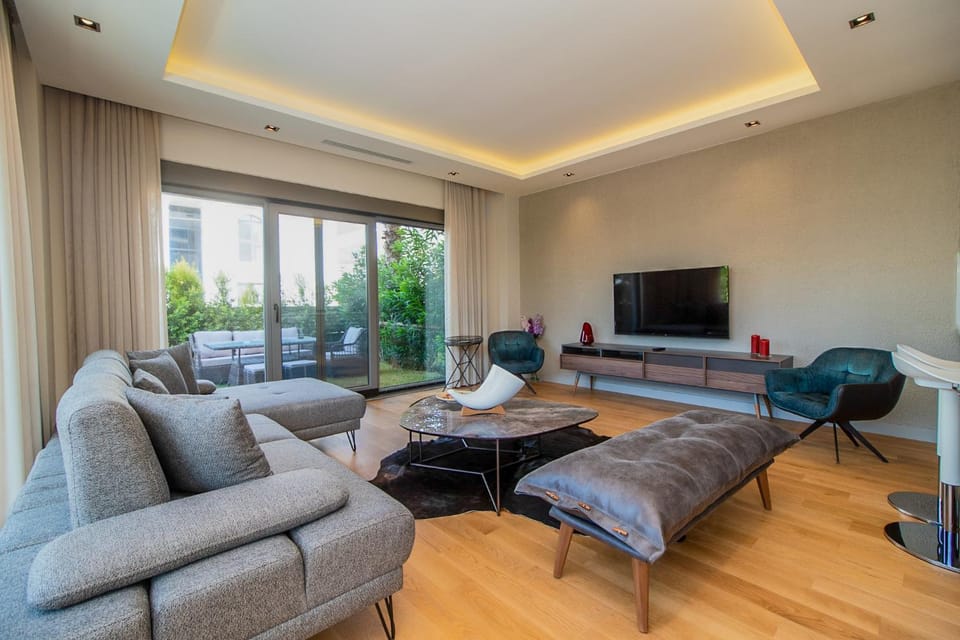 Communal lounge/ TV room, TV and multimedia, Living room, Seating area