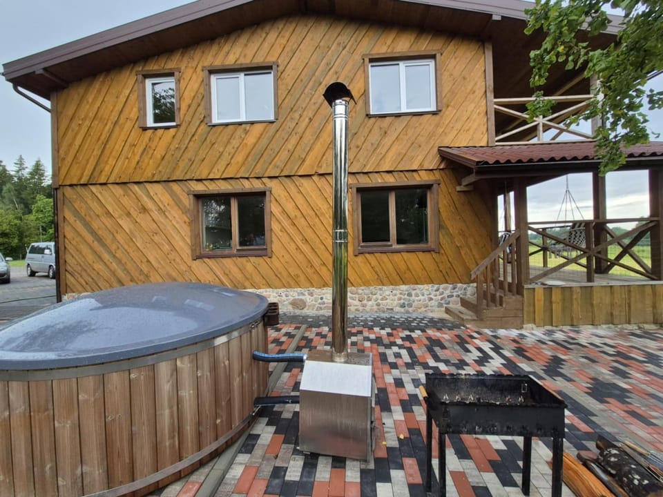 Property building, Patio, BBQ facilities, Hot Tub