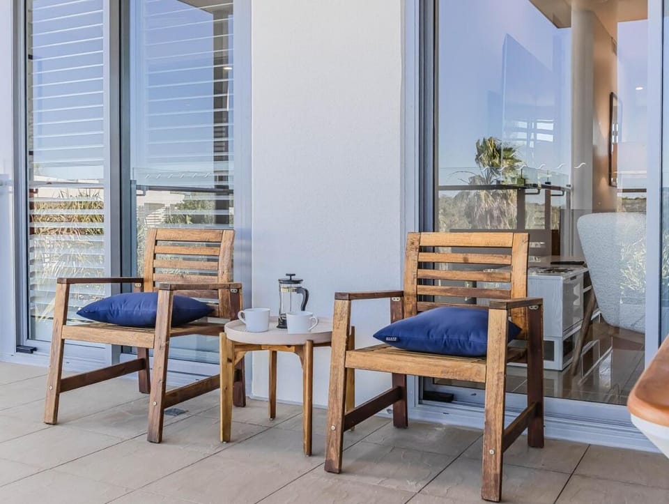 The Cotton Beach Penthouse - 61 Apartment in Tweed Heads