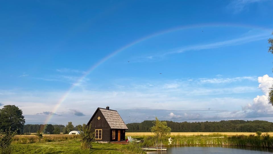 Nearby landmark, Natural landscape