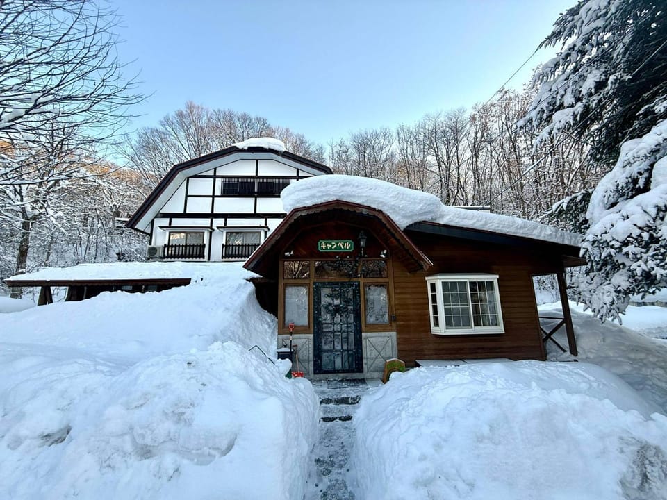 Property building, Winter