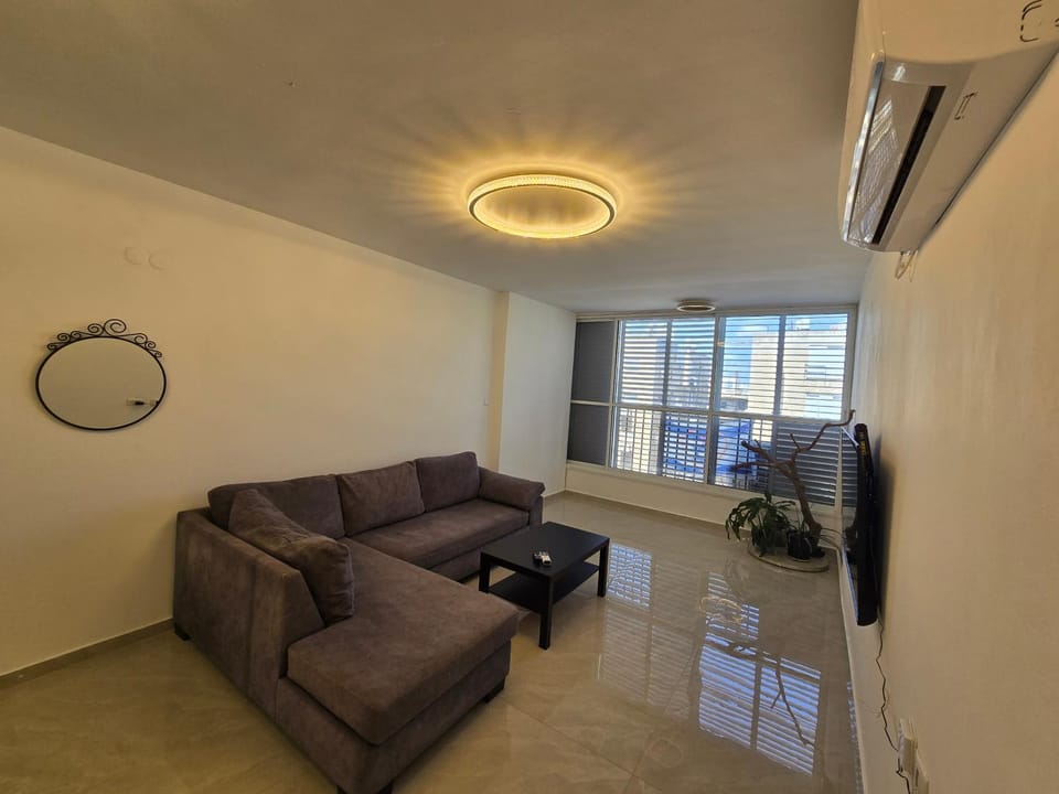 GK Apartments Urban Comfort Balfour Apartment in Tel Aviv District