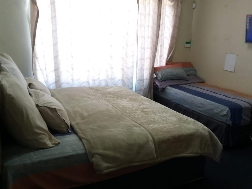 Nsk Guest House Alberton Bed and Breakfast in Gauteng