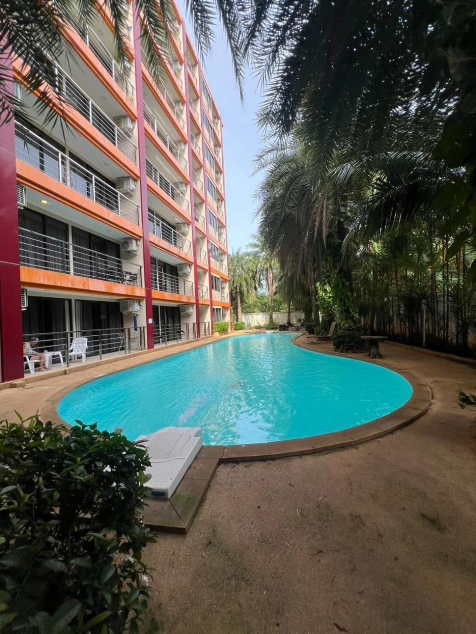 Swimming pool, Swimming pool