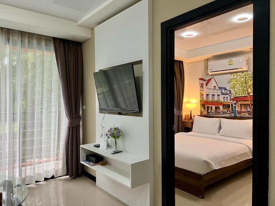 Property building, Living room, Bedroom