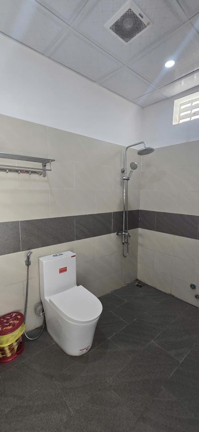 Shower, Toilet, Bathroom, bidet