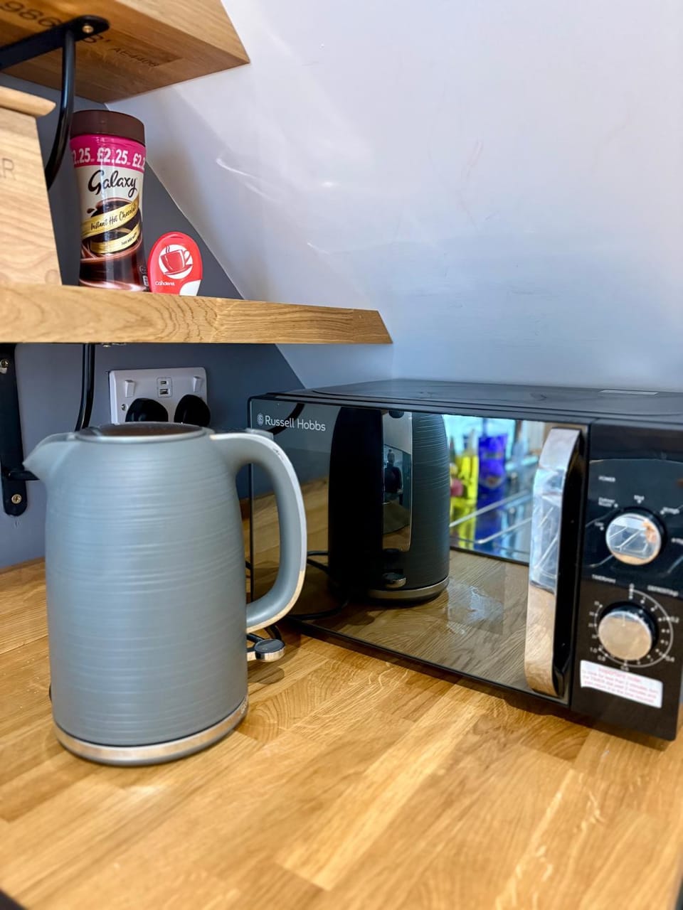 Coffee/tea facilities, Kitchen or kitchenette, toaster