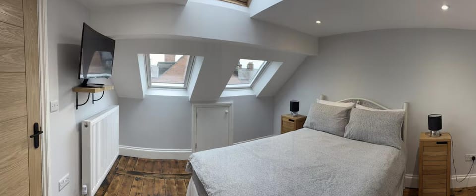 Bed, Bedroom, wardrobe