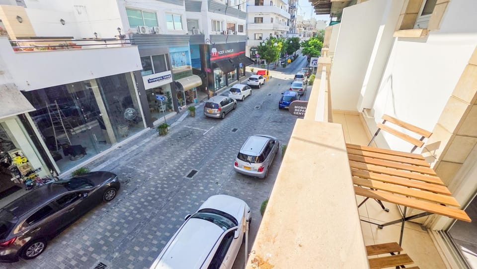 Property building, Day, Neighbourhood, View (from property/room), Balcony/Terrace, City view, Street view
