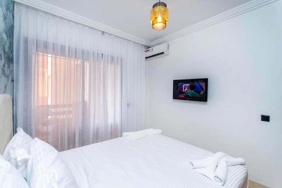 Modern apartment-pool-secure Gueliz Apartment in Marrakesh