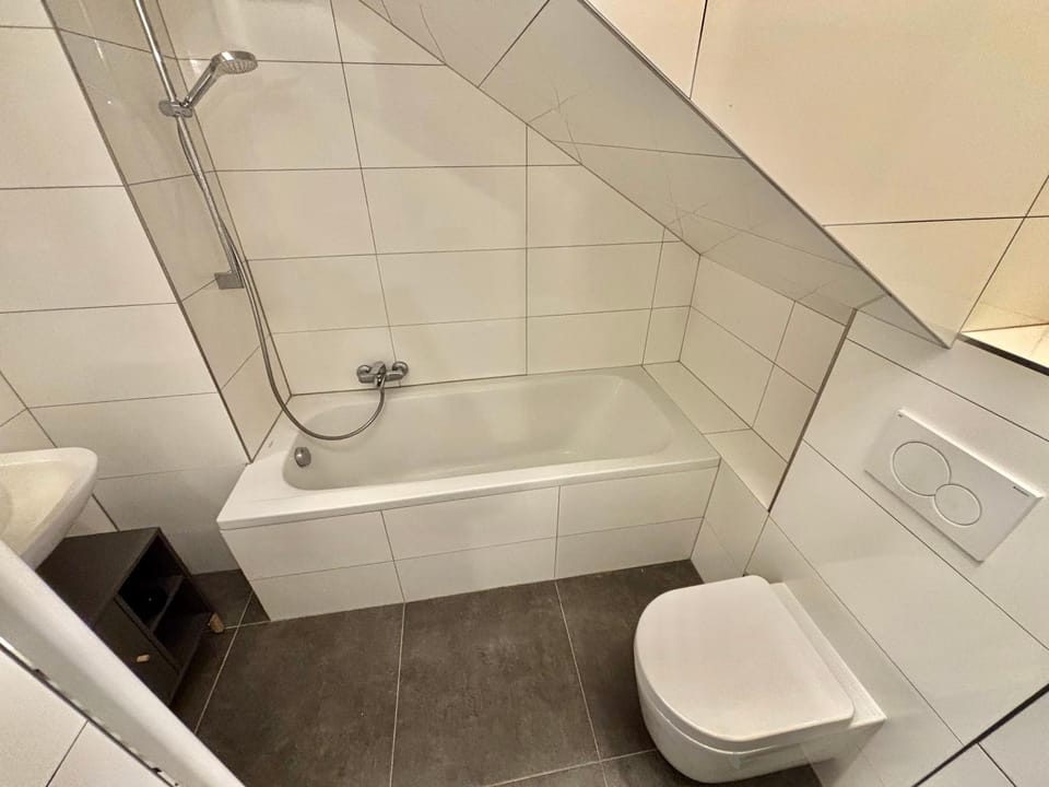 Toilet, Bathroom, Bath
