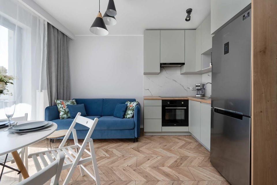 Kitchen or kitchenette, Seating area