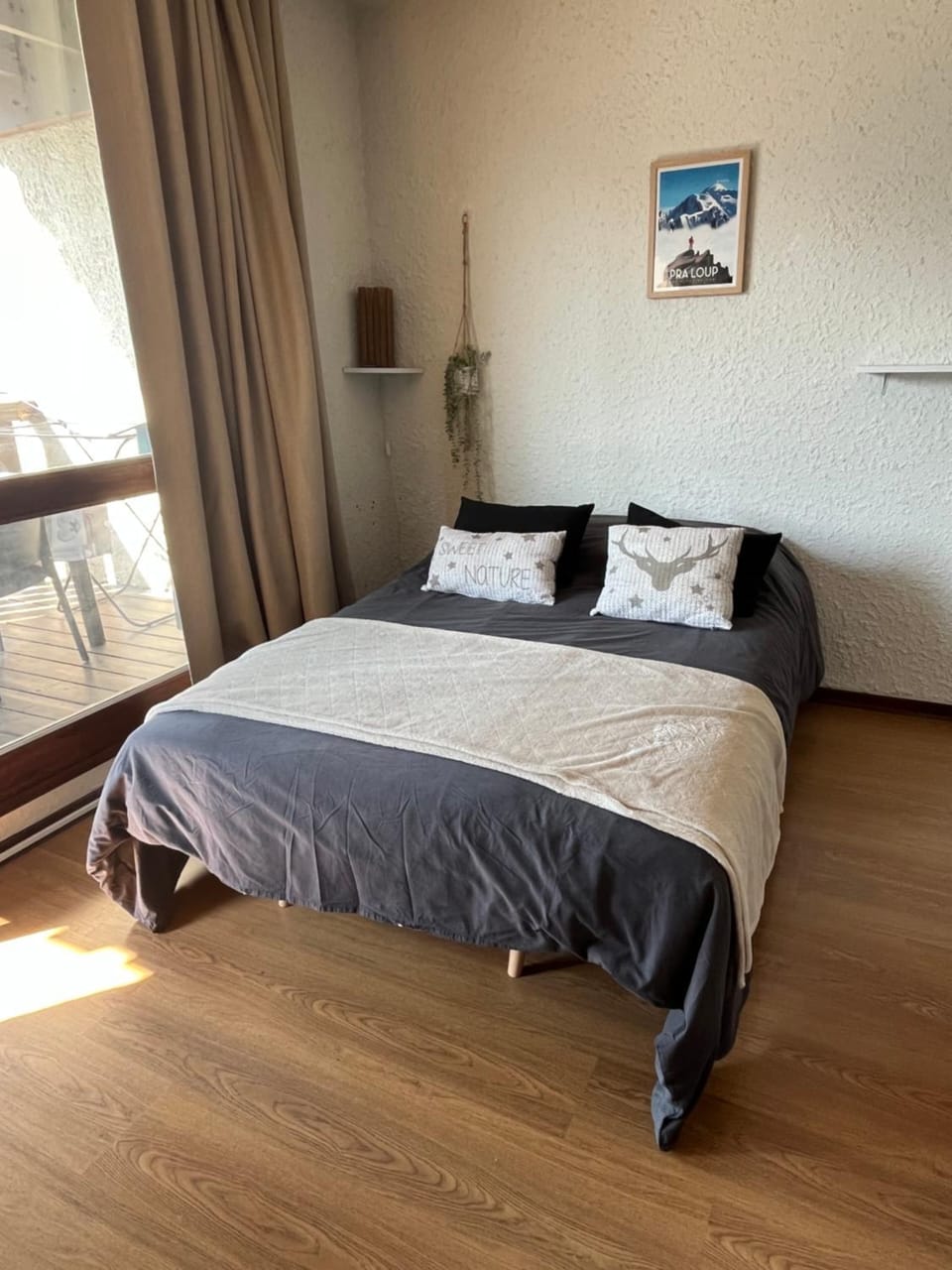 Studio terrasse sud vue montagnes Pra Loup 1500 Apartment in Uvernet-Fours