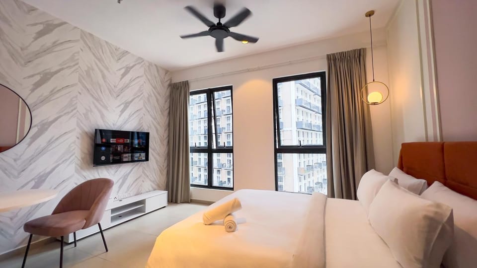 Bed, Photo of the whole room, Evening entertainment, Bedroom