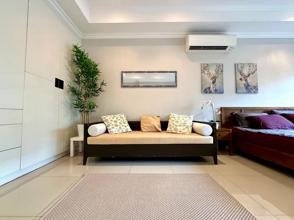 Secluded - 1 Bed Pool Villa - Near The Beach Villa in Pattaya City