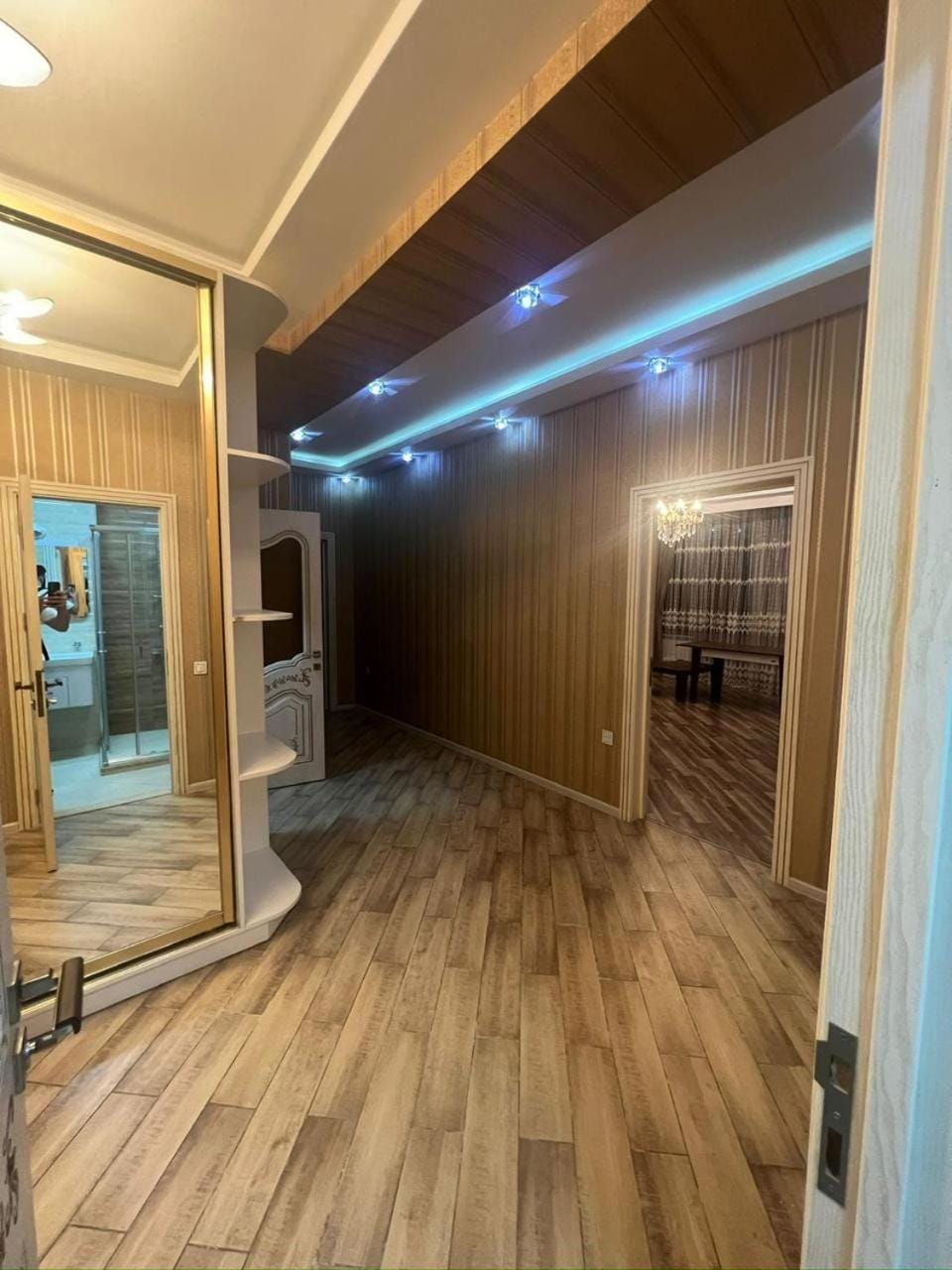 Cozy Flat Near Metro Khatai Apartment in Baku