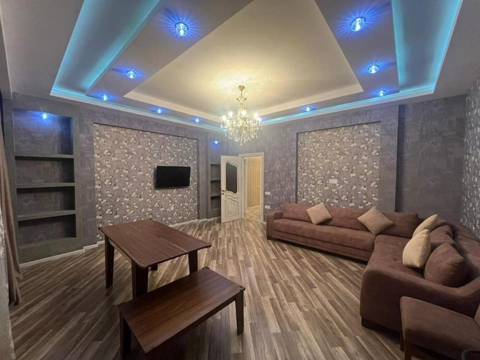 Cozy Flat Near Metro Khatai Apartment in Baku