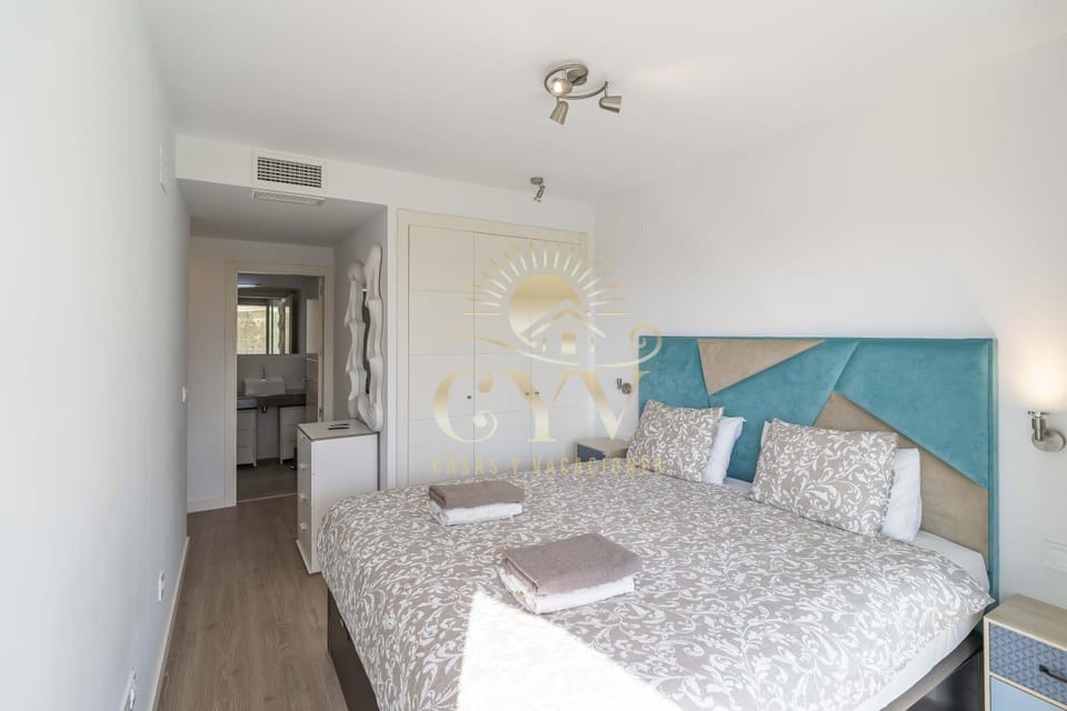 CYV - 3 Bed 2 bath, pool, near golfing. Apartment in Costa del Sol