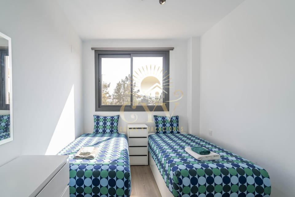 CYV - 3 Bed 2 bath, pool, near golfing. Apartment in Costa del Sol